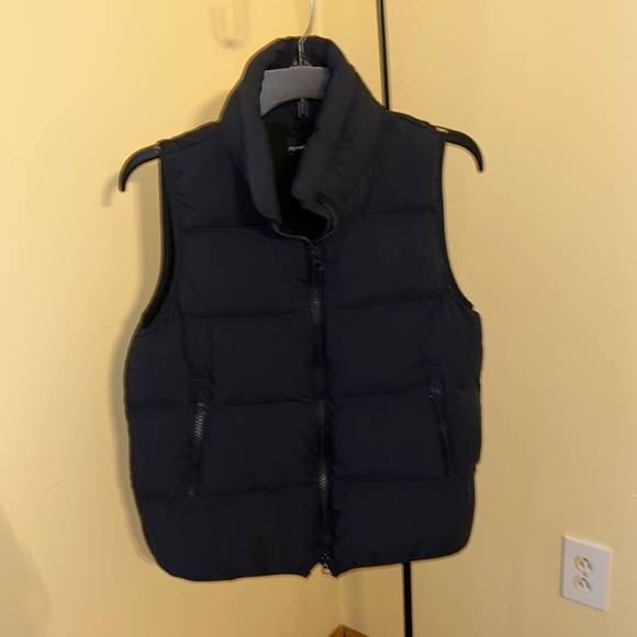 Navy Asher Vest
POMANDER PLACE - Picture 6 of 8